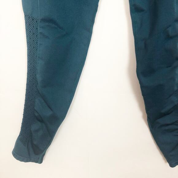 Fabletics Leggings Womens Medium Yoga Pilates Training Fitness Workout Exercise - Picture 8 of 10